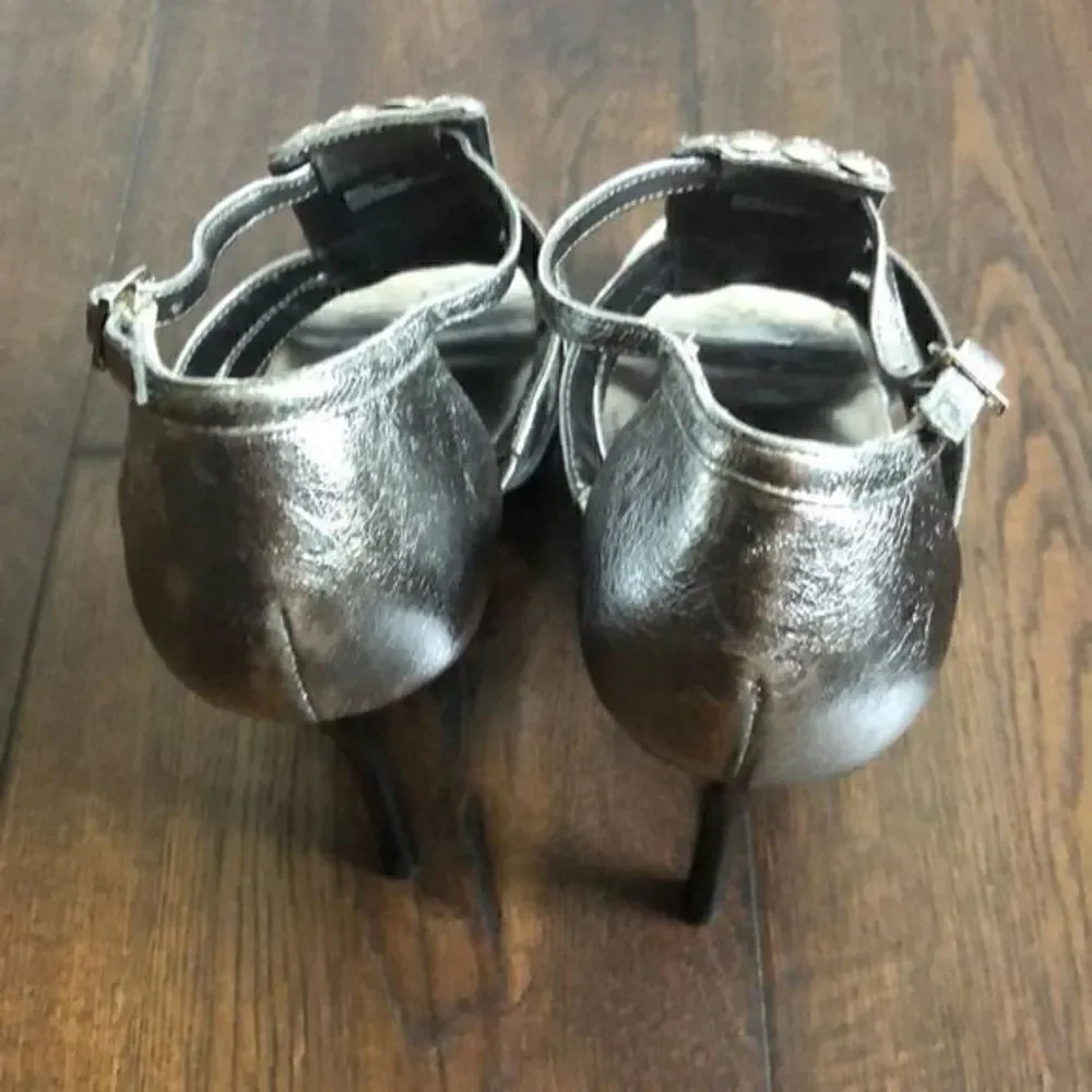 BCBG Platform Sandals, Silver, Patent leather, Embellished, Florescent  beads